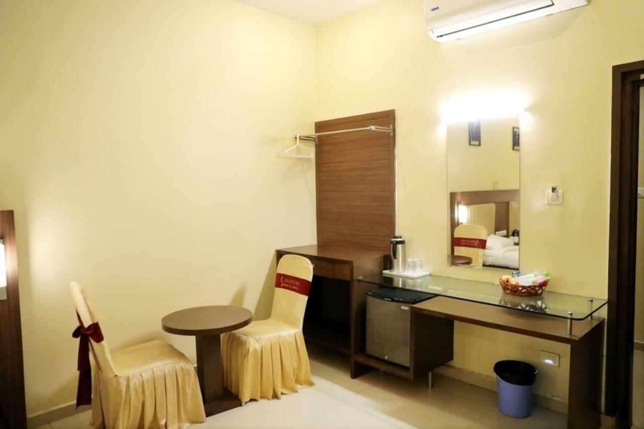 היידראבד Hotel Swagath Grand Nagole מראה חיצוני תמונה